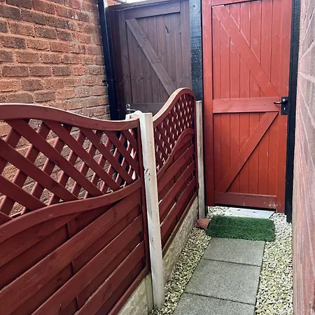 Lovely Double With En And Separate Private Entrance *